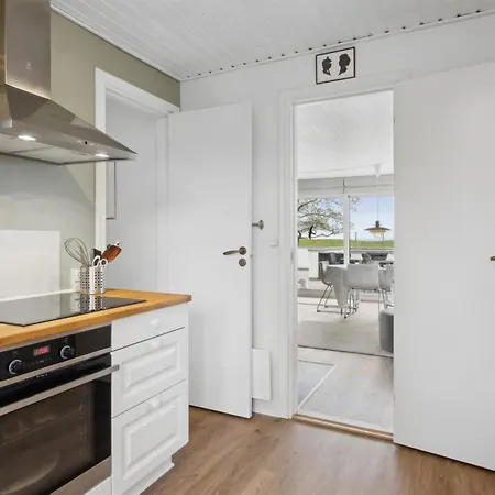 Dom wakacyjny Mayla - 50m From The Sea By Interhome Haderslev
