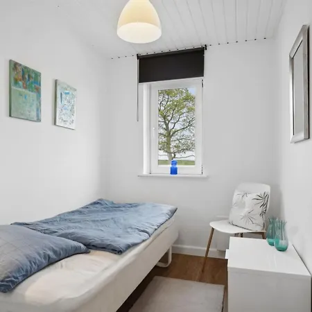 Mayla - 50m From The Sea By Interhome