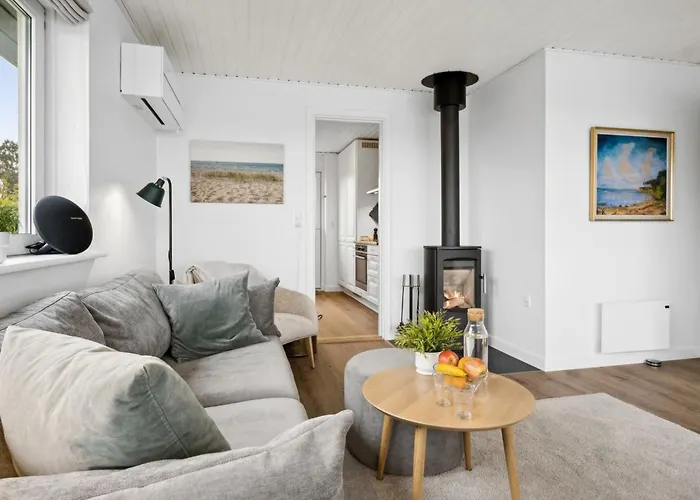 Mayla - 50m From The Sea By Interhome *