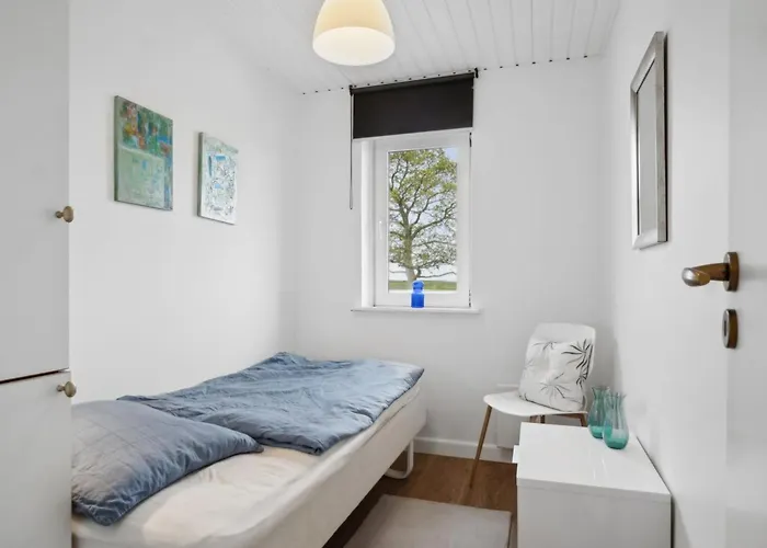 Holiday home Mayla - 50m From The Sea By Interhome